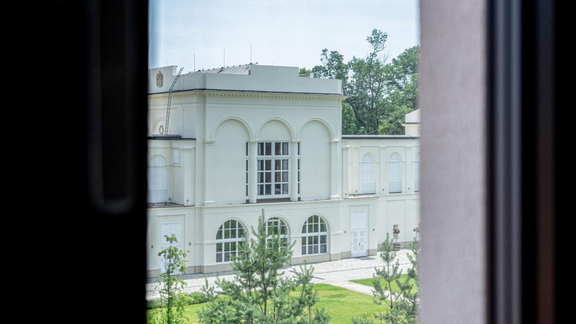 Hotel Hranicni Zamecek Hlohovec Exterior photo